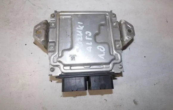 Suzuki Alto Engine control unit/module 33920M68K04 3392068K04 0261S07325