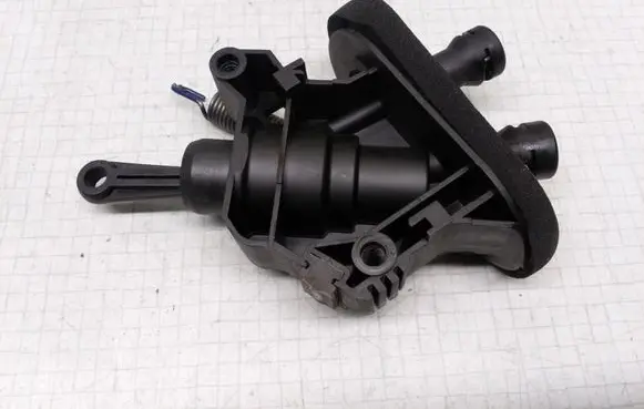 Ford Fiesta Clutch master cylinder