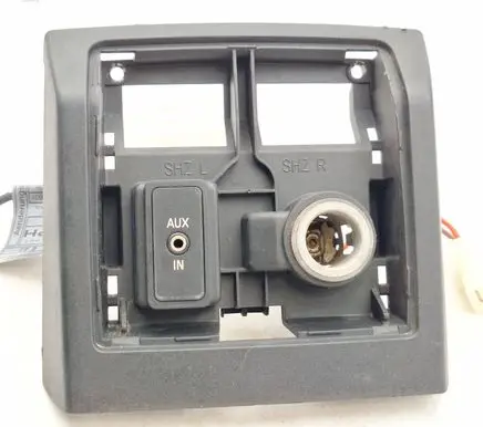 BMW X3 E83 AUX in-socket connector 3422757 51163422757 6930561