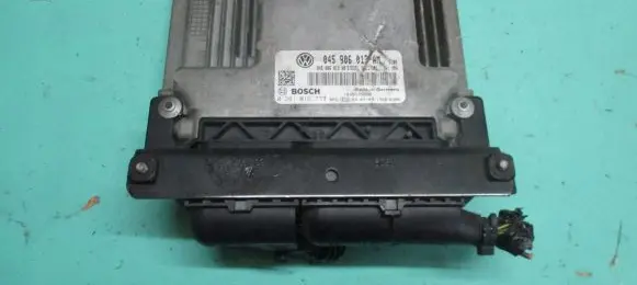 Seat Ibiza IV (6J,6P) Engine control unit/module 045906013AM 0281016733