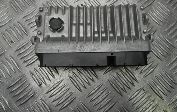 Toyota Yaris Engine control unit/module 896610DC00
