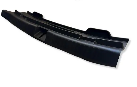 Toyota Yaris Cross Trunk/boot sill cover protection 583870D290