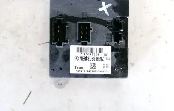 Mercedes-Benz E W211 Comfort/convenience module 2115450532