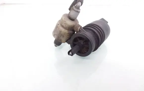 Volkswagen Eos Windscreen/windshield washer pump