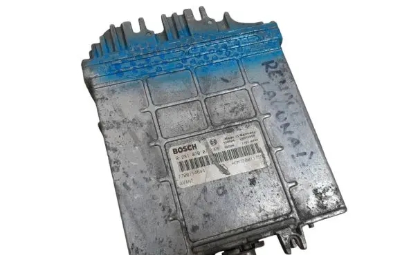 Renault Laguna I Engine control unit/module 7700114644 0281010077