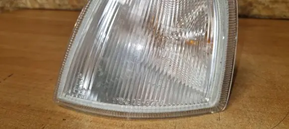Opel Vectra A Front indicator light 183294b