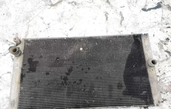 Volvo V50 Coolant radiator 3m518005da 3m51-8005-da