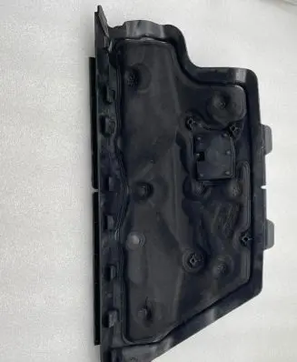 Mercedes-Benz GLE W167 Heat shield in engine bay A1676202801 15450273