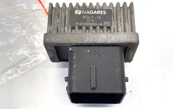 Nissan Qashqai other engine part 9640469680