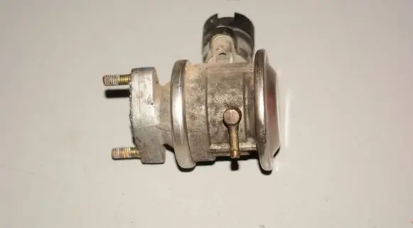 BMW X5 E53 EGR valve 1707619