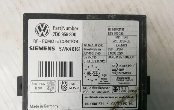 Volkswagen Transporter - Caravelle T4 Door central lock control unit/module 7D0959800 5WK48161