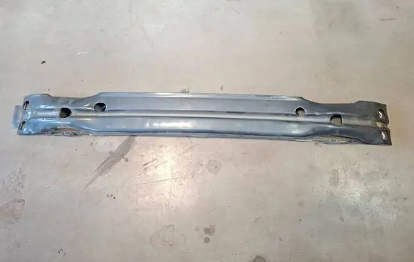 Volvo V40 Front bumper cross member 31276334