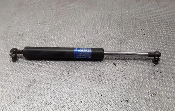Honda Accord Tailgate/trunk strut/damper 