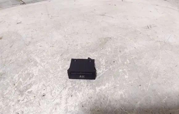 Traction control (ASR) switch