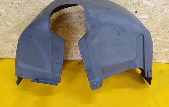 Seat Leon (1M) Rear arch fender liner splash guards 1M6810971F