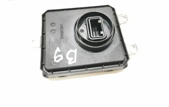 Mitsubishi Outlander Xenon control unit/module ECM92170E10