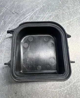 Mini One - Cooper R50 - 53 Headlight/headlamp dust cover 1305239264