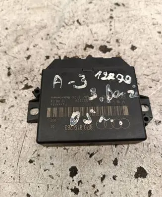 Audi A3 S3 8P Parking PDC control unit/module 8P0919283 04533224