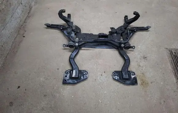 Mini One - Cooper R50 - 53 Front subframe 6763721AI02
