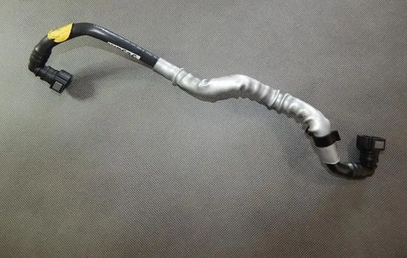 Audi A7 S7 4G Vacuum line/pipe/hose 059131058D