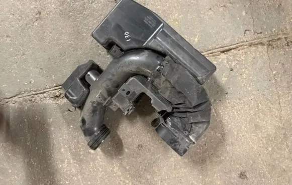 Hyundai i30 Intake resonator 28191A5800