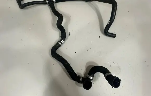 BMW X2 F39 Engine coolant pipe/hose 8658487 9250564