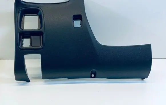 Dashboard lower bottom trim panel