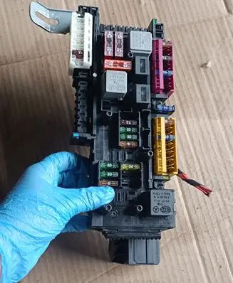 Mercedes-Benz E W212 Fuse module 016706581