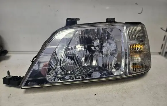 Honda CR-V Headlight/headlamp 033-7607l