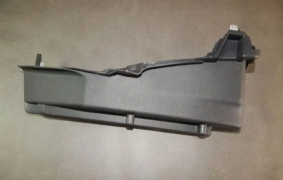 Skoda Octavia Mk3 (5E) Parcel shelf load cover mount bracket 5E5867761