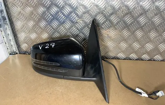 Mercedes-Benz C W204 Front door electric wing mirror A2048107293