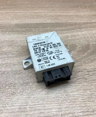 BMW 3 E46 Immobilizer control unit/module 6905666 05393245