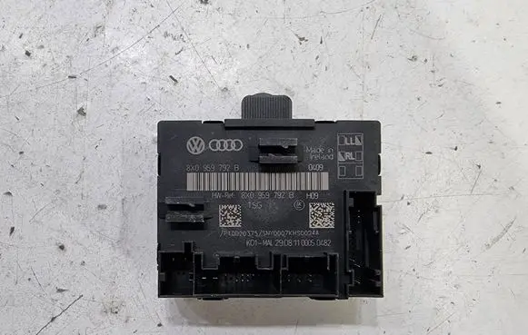 Audi Q3 8U Door control unit/module 8X0959792B 29081100050482