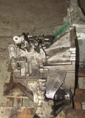 Mazda CX-5 Manual 5 speed gearbox D6010