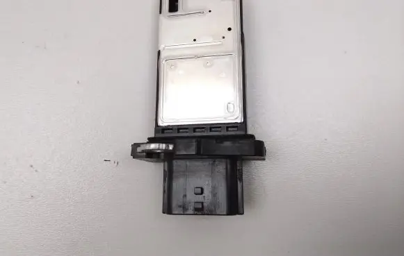 Nissan Qashqai Mass air flow meter 226807S00B