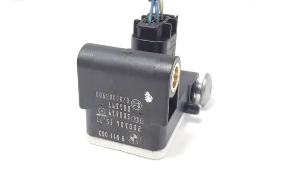 BMW 1 E81 E87 Airbag deployment crash/impact sensor 6911003 0285003900