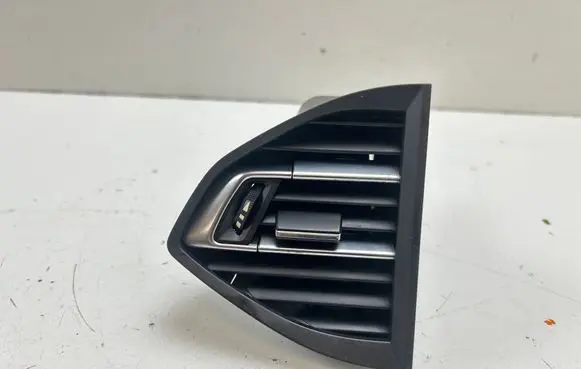 Peugeot 308 Dashboard side air vent grill/cover trim 96782701
