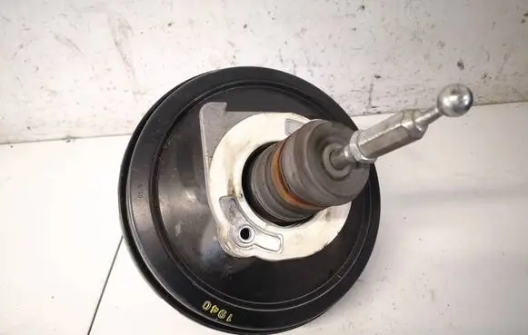 Audi A6 S6 C5 4B Brake booster 8E0612105R