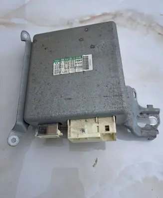 Toyota Avensis T270 Power steering control unit/module 8965005100 6900001686 2250000790