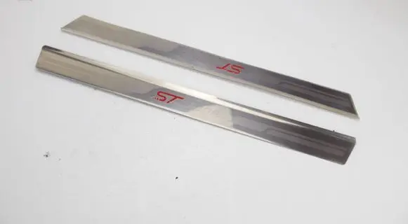 Ford Kuga II Front sill trim cover GV41S132K14BA