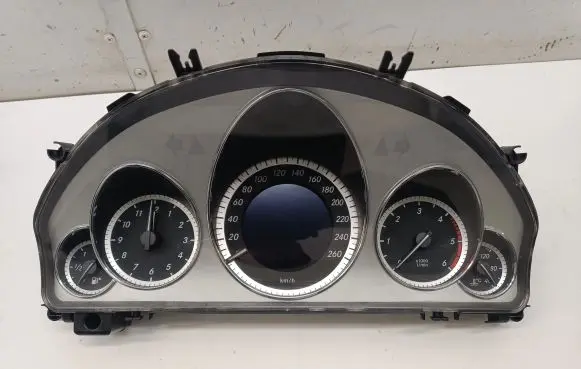 Mercedes-Benz E W212 Speedometer (instrument cluster) A2129004113
