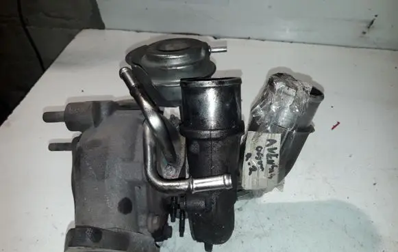 Toyota Avensis T250 Turbo 1720106010