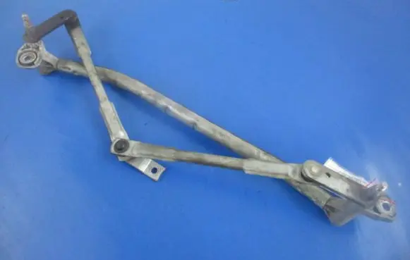 Seat Ibiza III (6L) Front wiper linkage and motor