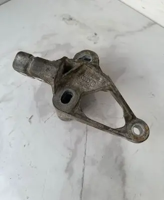 Audi A5 Sportback 8TA Engine mount bracket 8K0199343C