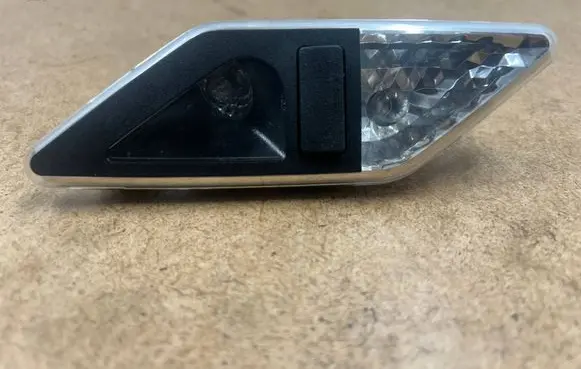 BMW 3 E46 Rear seat light 63318375586 8375586