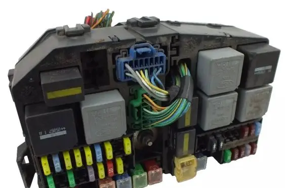 Ford Mondeo MK II Fuse box set 1S7T14A142AA