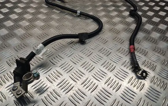 Mini Cooper F57 Positive cable (battery) 8602989 8602988