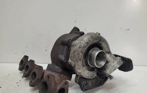 BMW 3 E90 E91 Turbo 4913505640 060411476