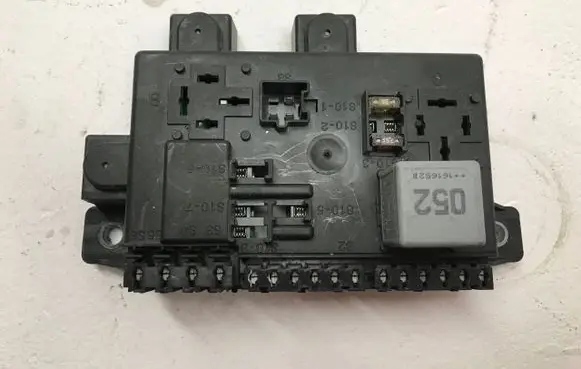 Fuse box set