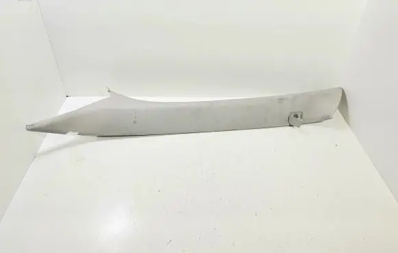 Volvo V40 (A) pillar trim 31102345